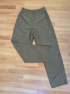 Vintage 90’s Petite Sophisticate Beige/Taupe Straight-Leg Trousers